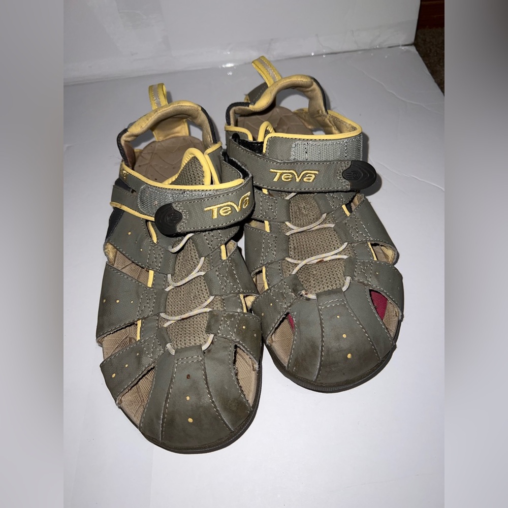 Teva Sandals - Gray and Yellow used - Picture 1 of 4